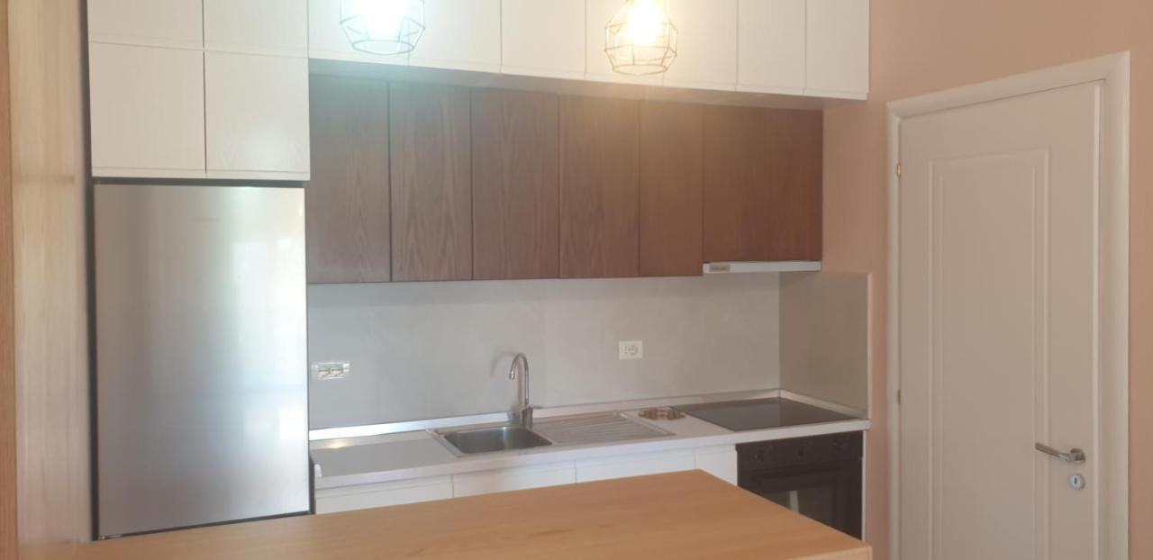 Beach View Apartment, Golem Durrës Esterno foto