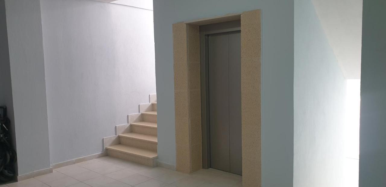 Beach View Apartment, Golem Durrës Esterno foto