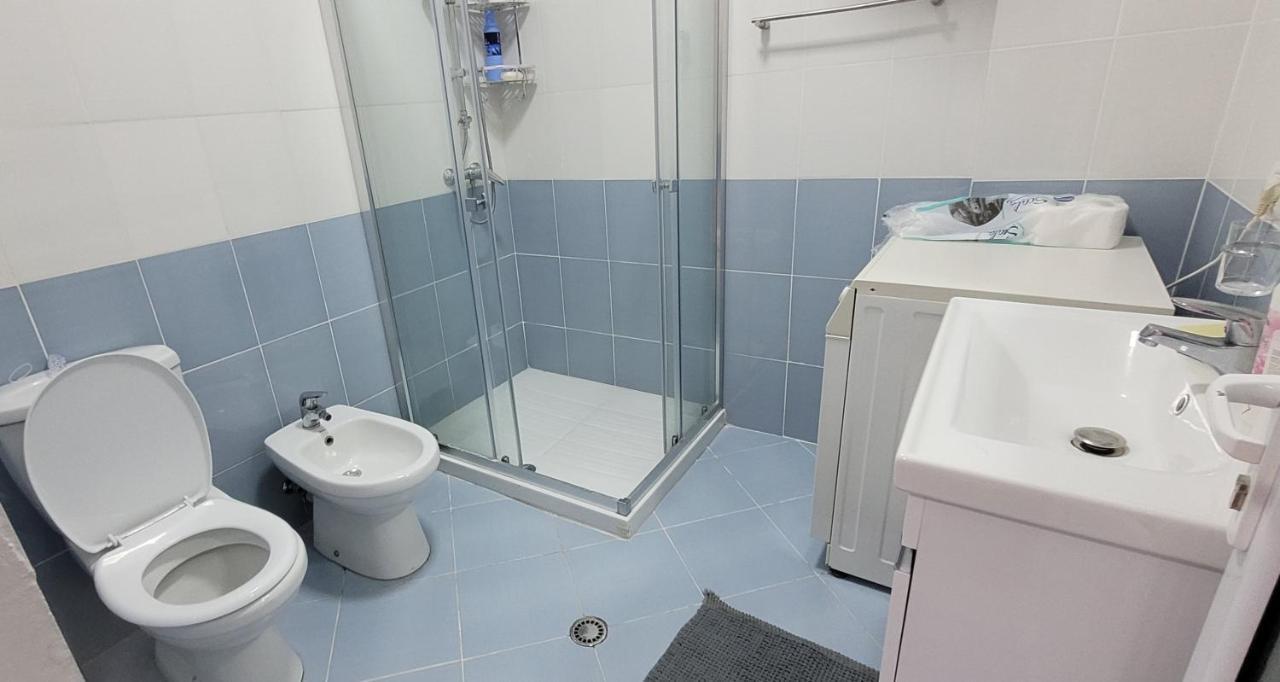Beach View Apartment, Golem Durrës Esterno foto