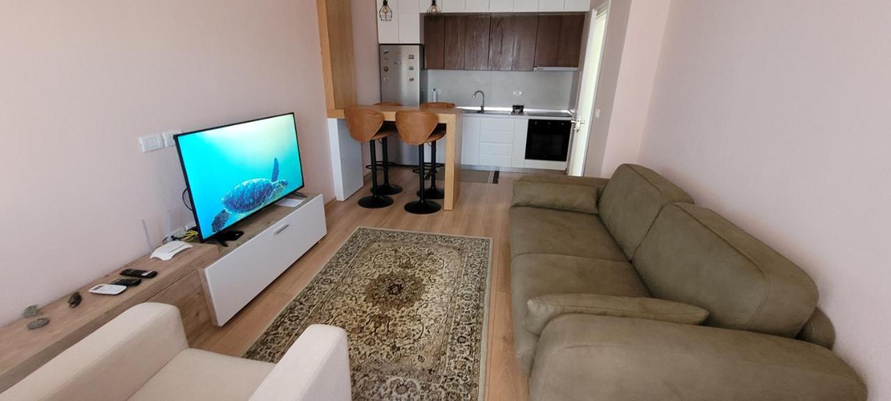 Beach View Apartment, Golem Durrës Esterno foto