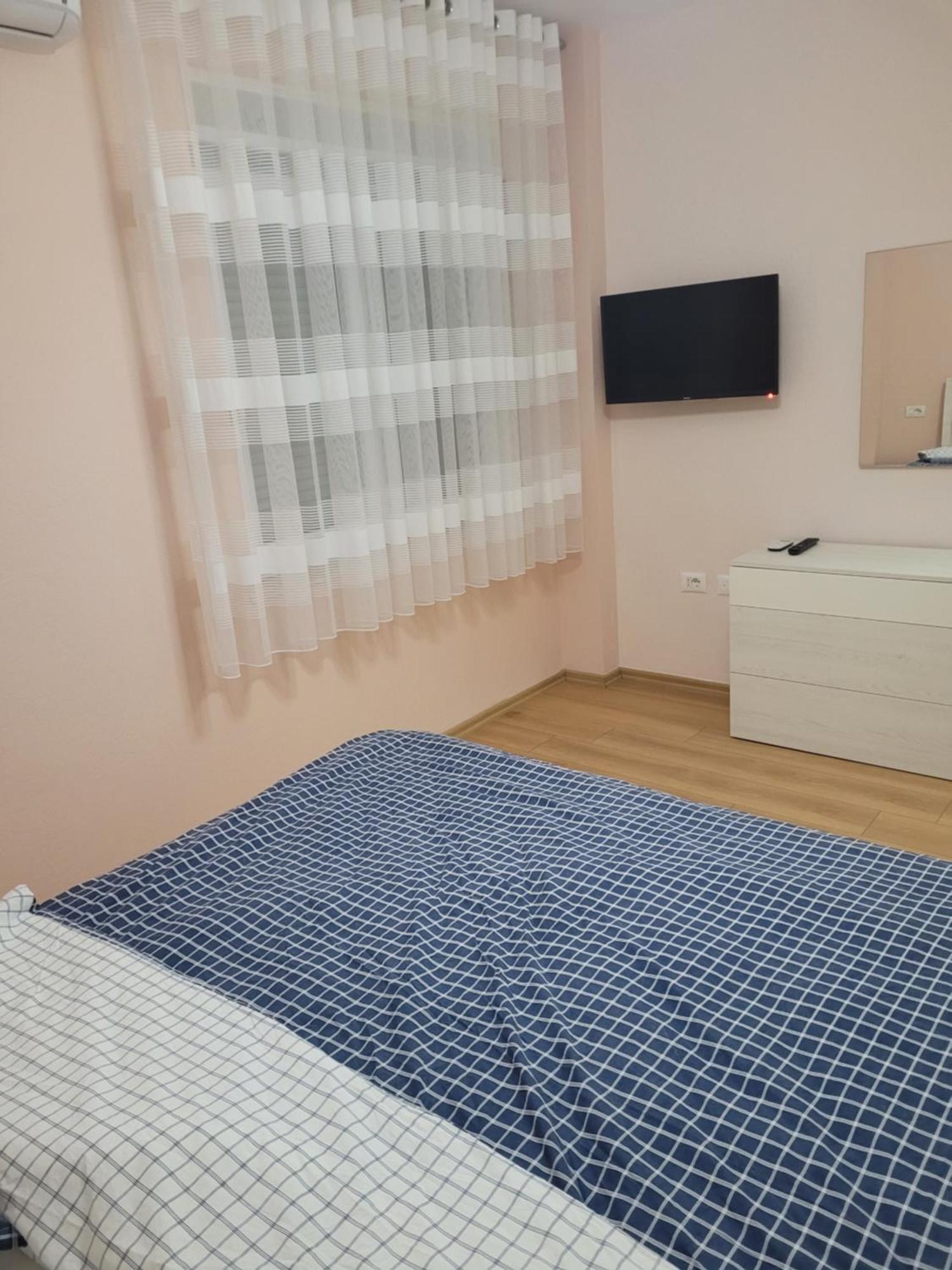 Beach View Apartment, Golem Durrës Esterno foto